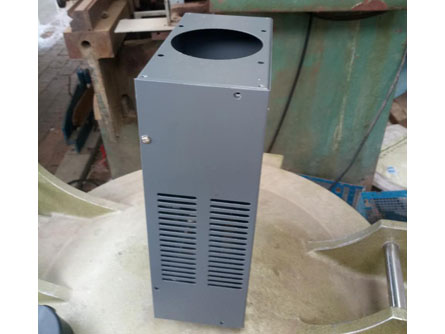 小機箱.jpg